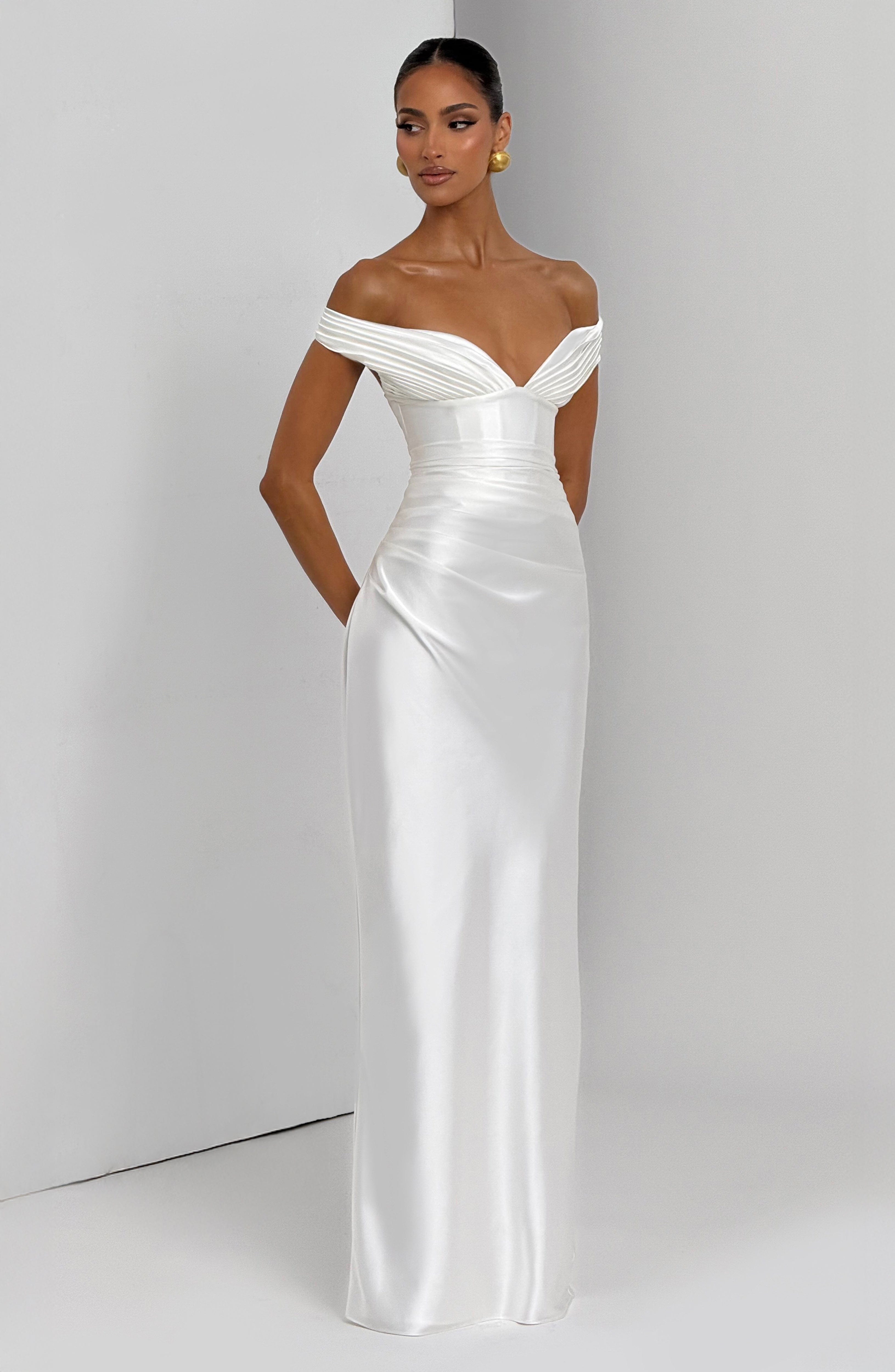 Aurelia Ekru Maxi Elbise
