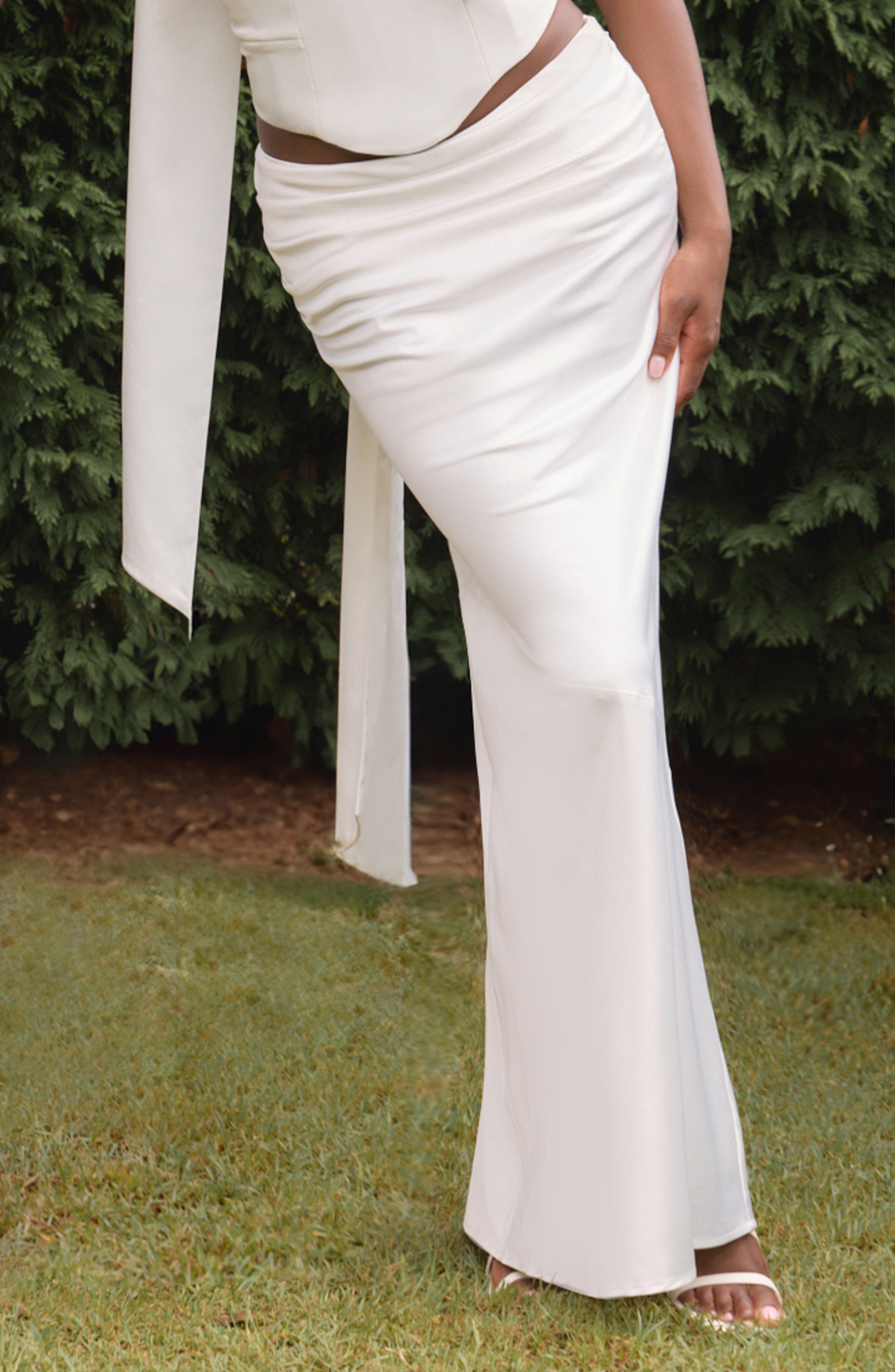 Bernadette Ekru Maxi Etek