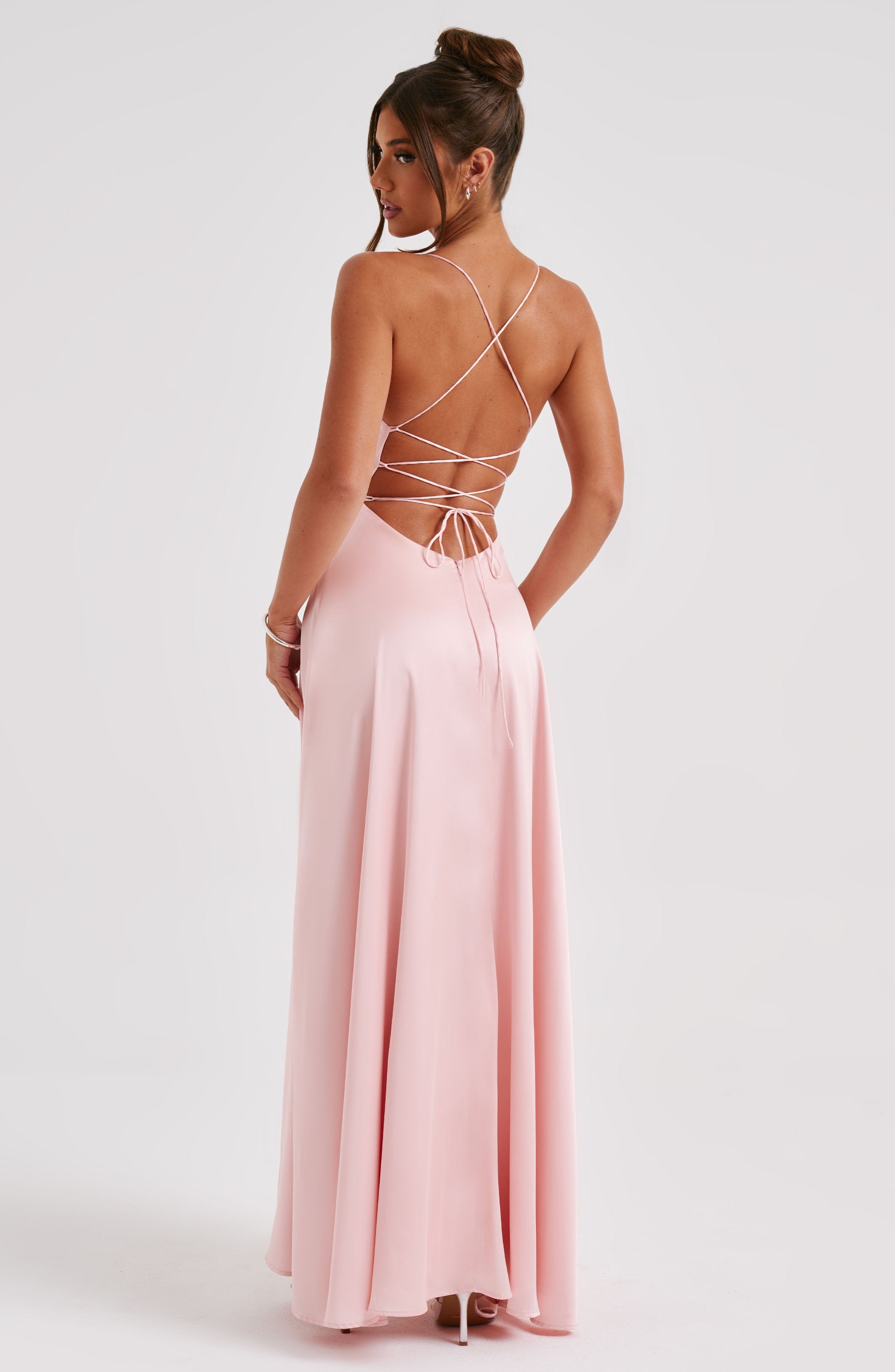 Bethany Pembe Maxi Elbise