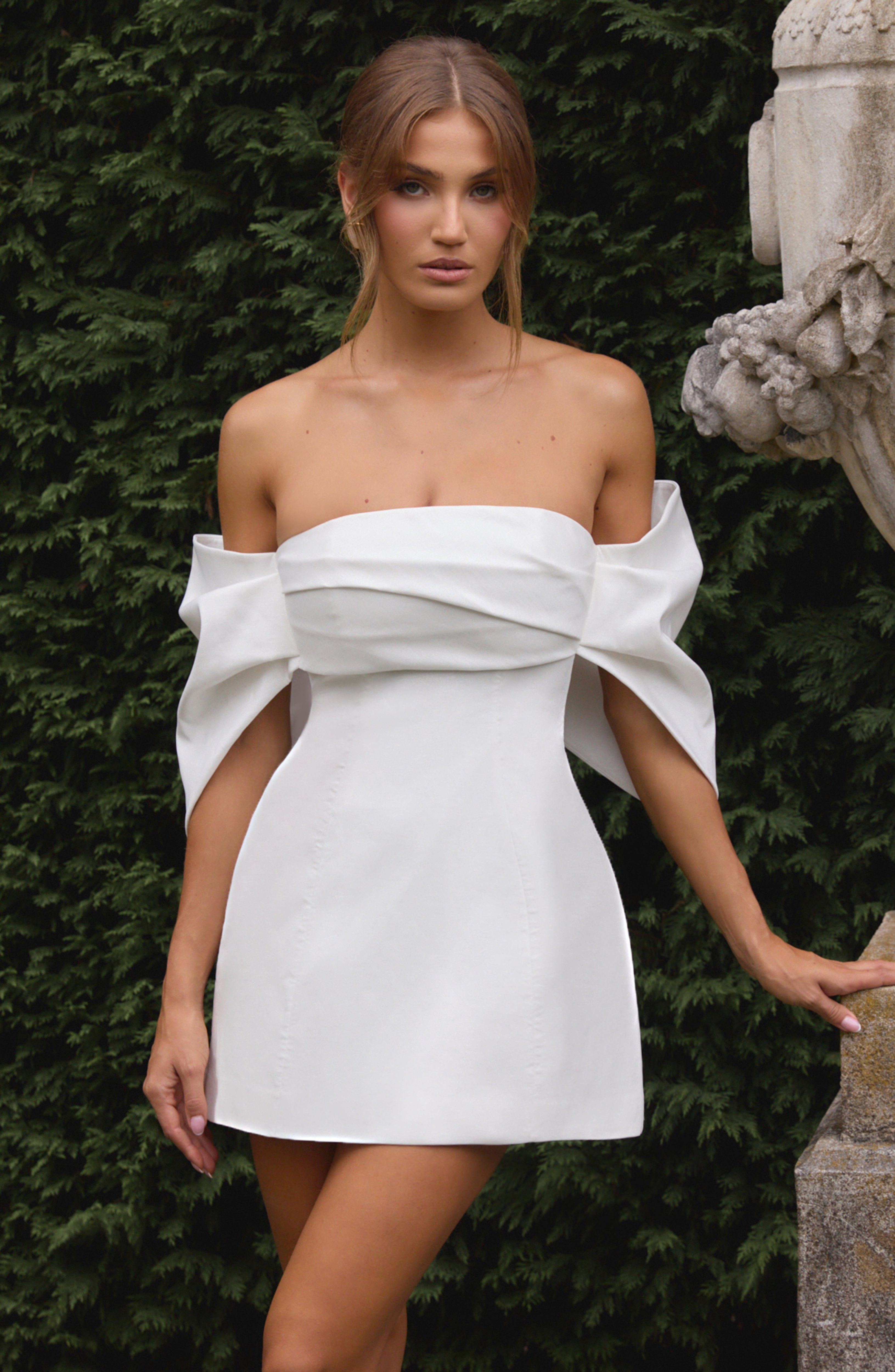 Briella Mini Ekru Elbise