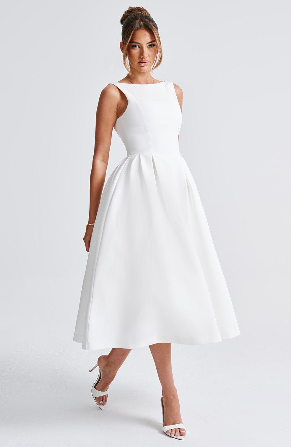 Clarabella Midi Krem Elbise