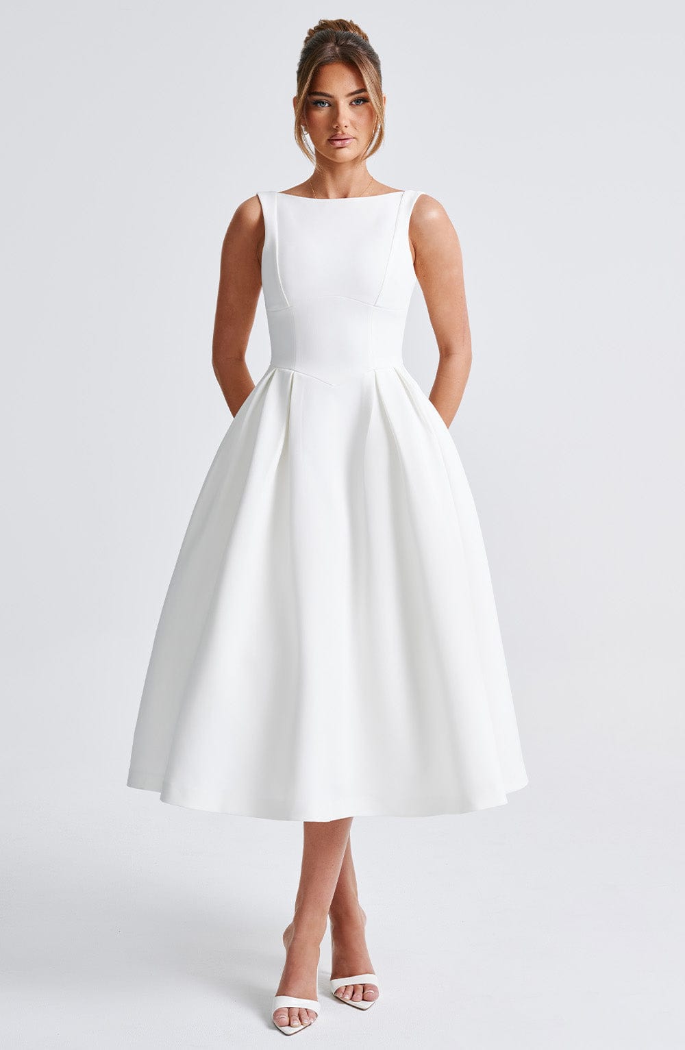 Clarabella Midi Krem Elbise