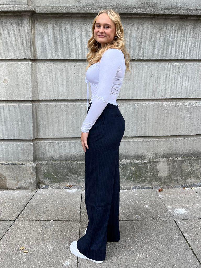 Amalia Lacivert Çizgili Pantolon