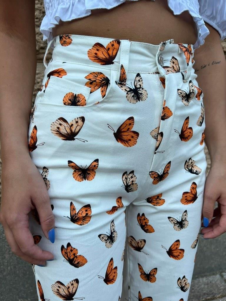 Felicia Brundin – Kelebek Desenli Pantolon