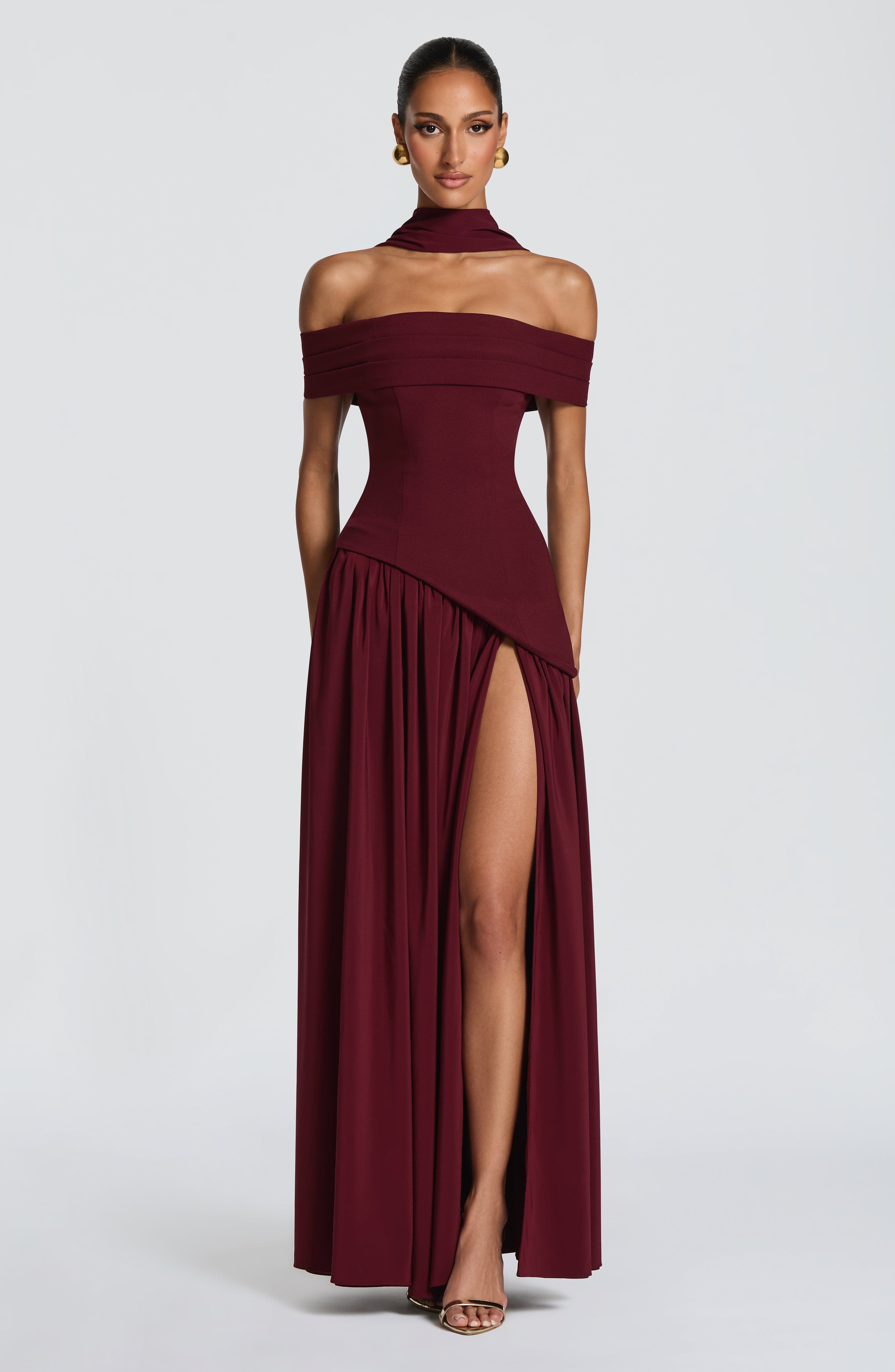 Delilah Maxi Elbise - Parlak Kiraz Rengi