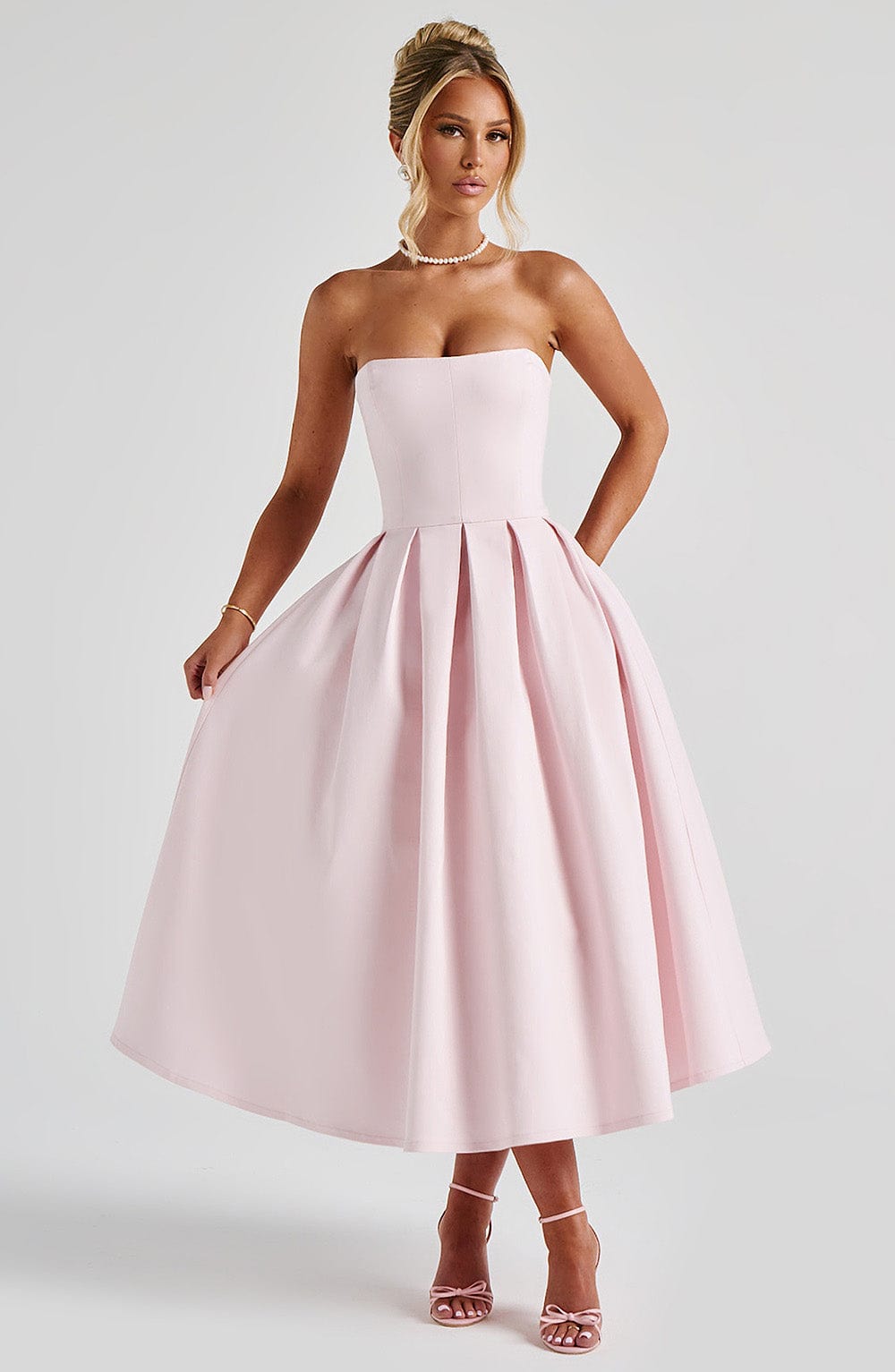 Edith Pembe Midi Elbise