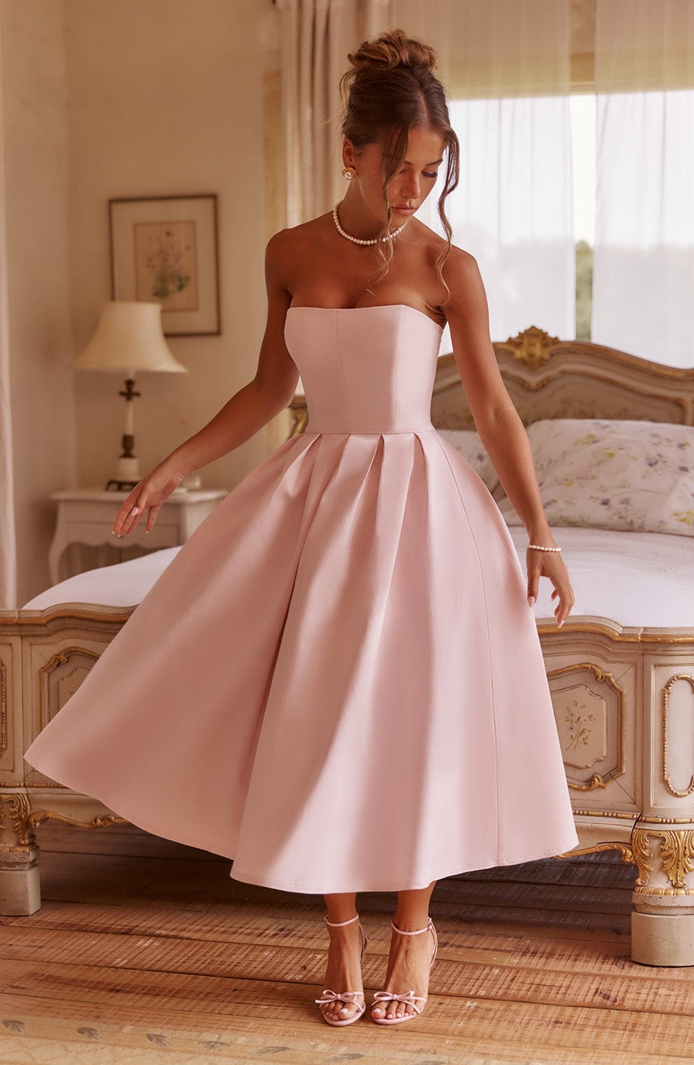 Edith Pembe Midi Elbise