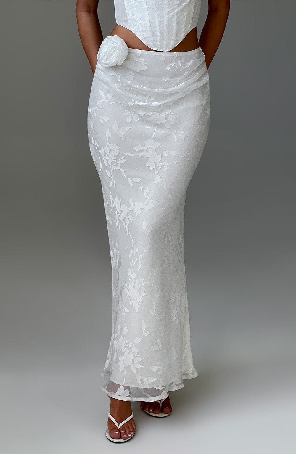 Elizabeth Ekru Maxi Etek
