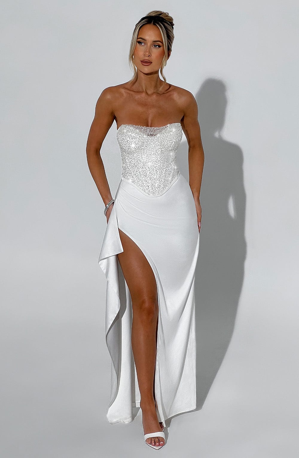 Emrielle Ekru Maxi Elbise