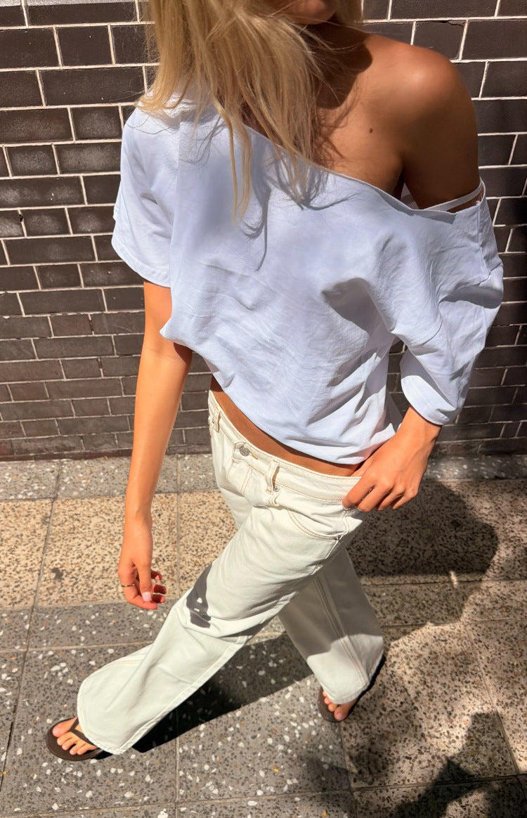 Henrie Beyaz Off-Shoulder Kısa Kol Tişört