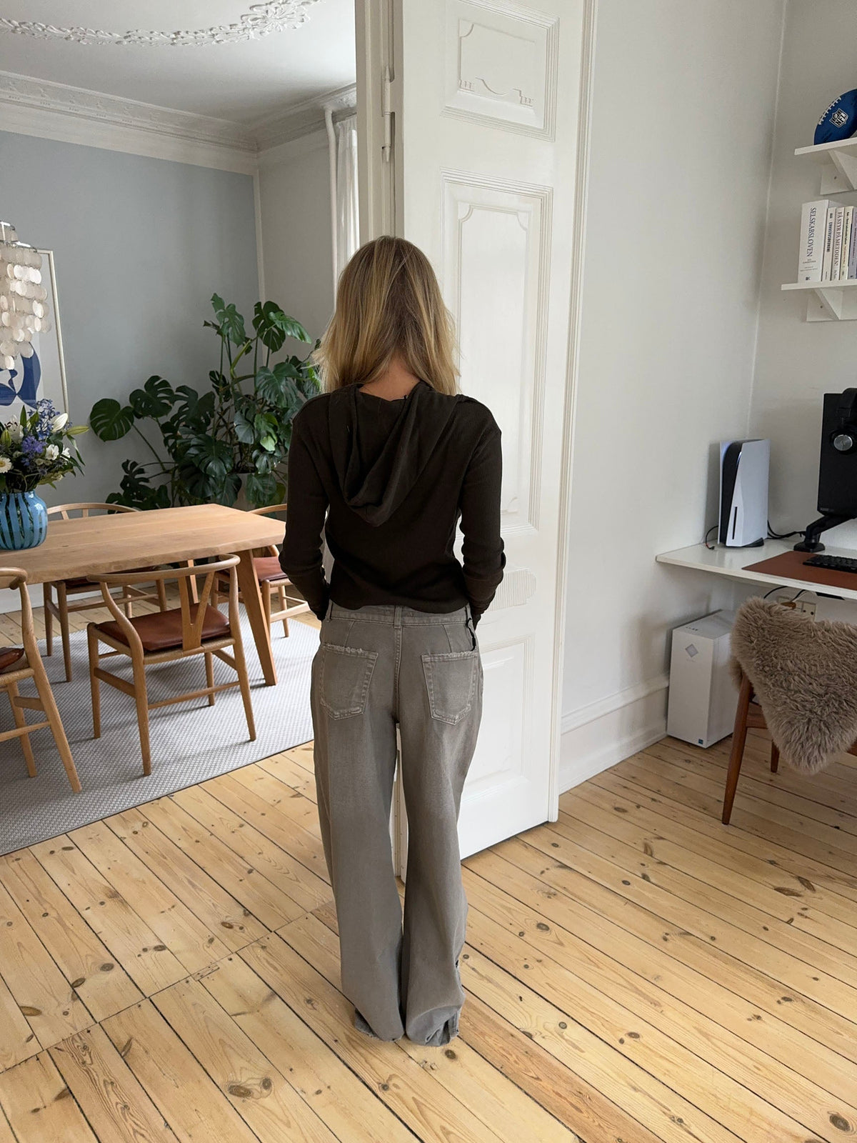 Isaline Kahverengi Kapüşonlu Ribana Sweatshirt