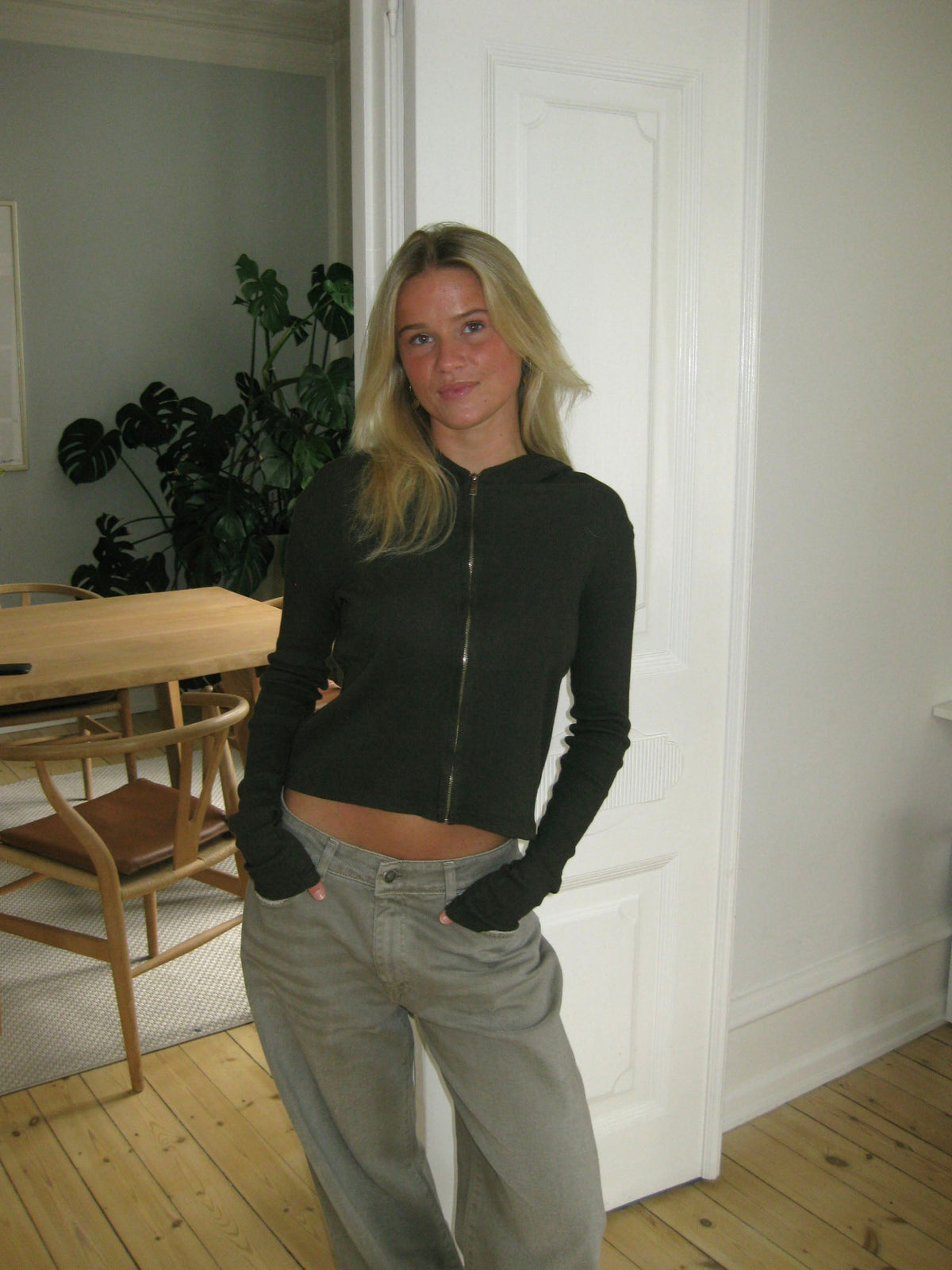 Isaline Kahverengi Kapüşonlu Ribana Sweatshirt