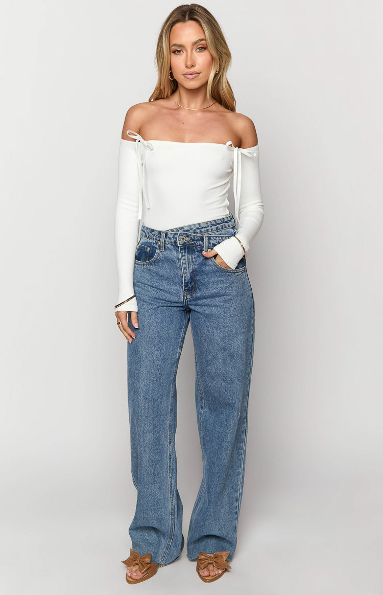 İntan Premium Beyaz Askısız Bodysuit - Şıklığın Adresi