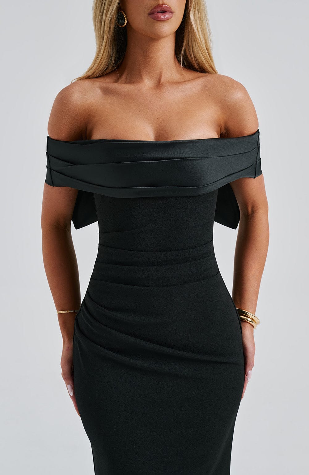 Joanna Siyah Maxi Elbise