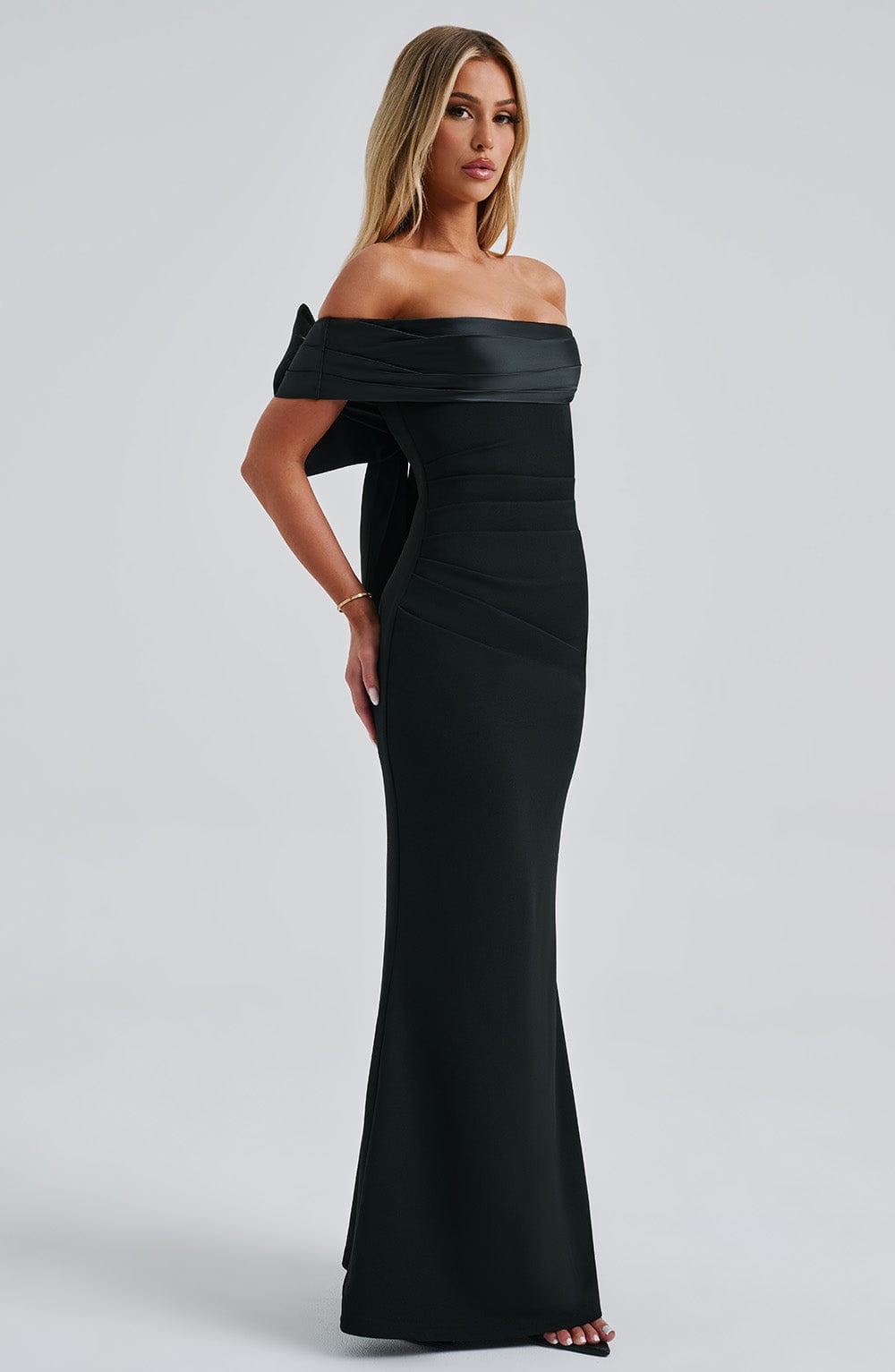 Joanna Siyah Maxi Elbise