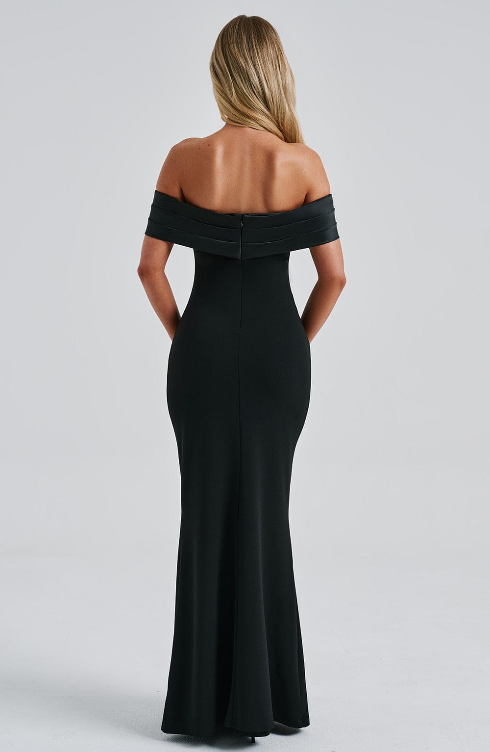 Joanna Siyah Maxi Elbise