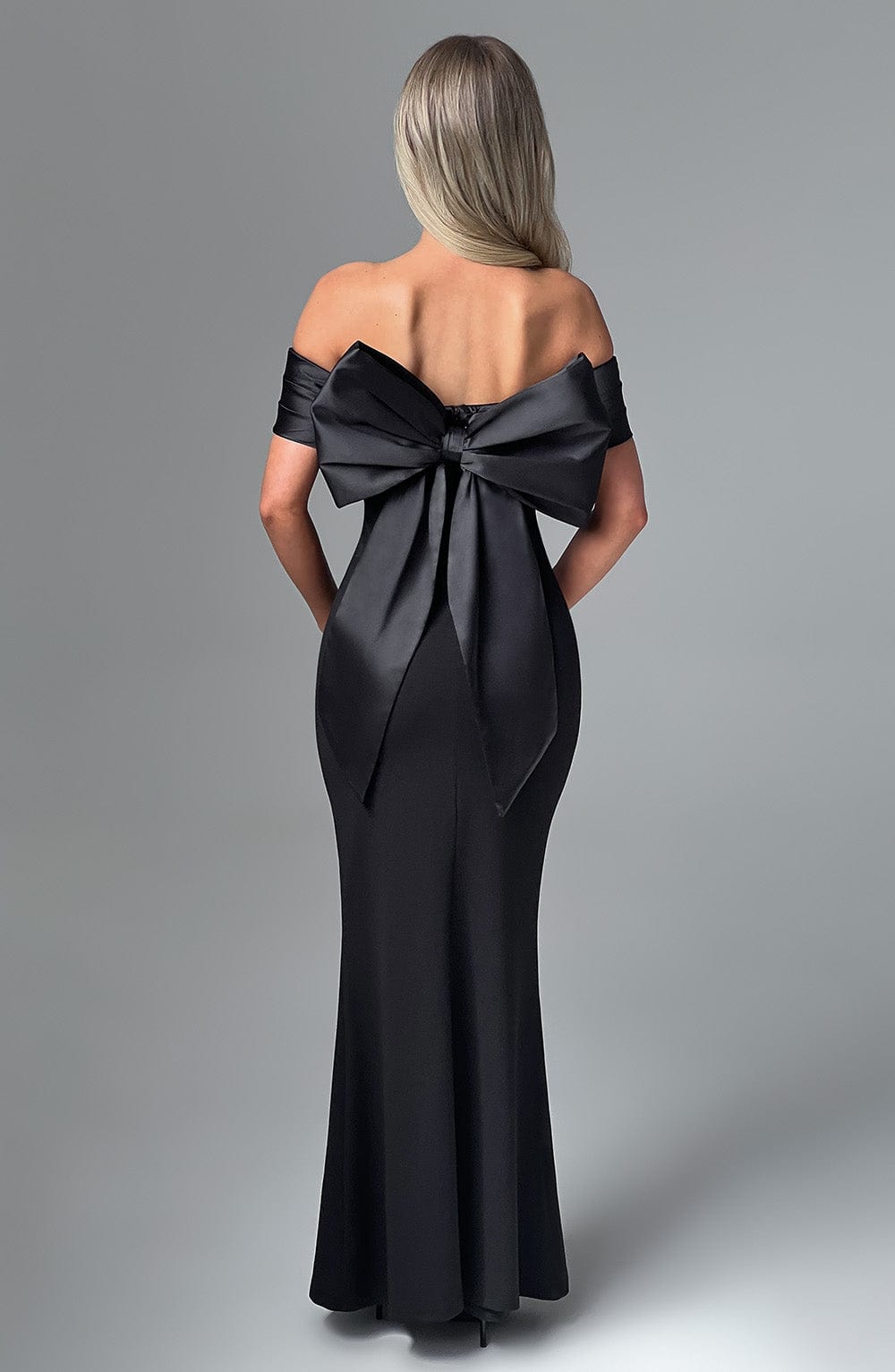 Joanna Siyah Maxi Elbise