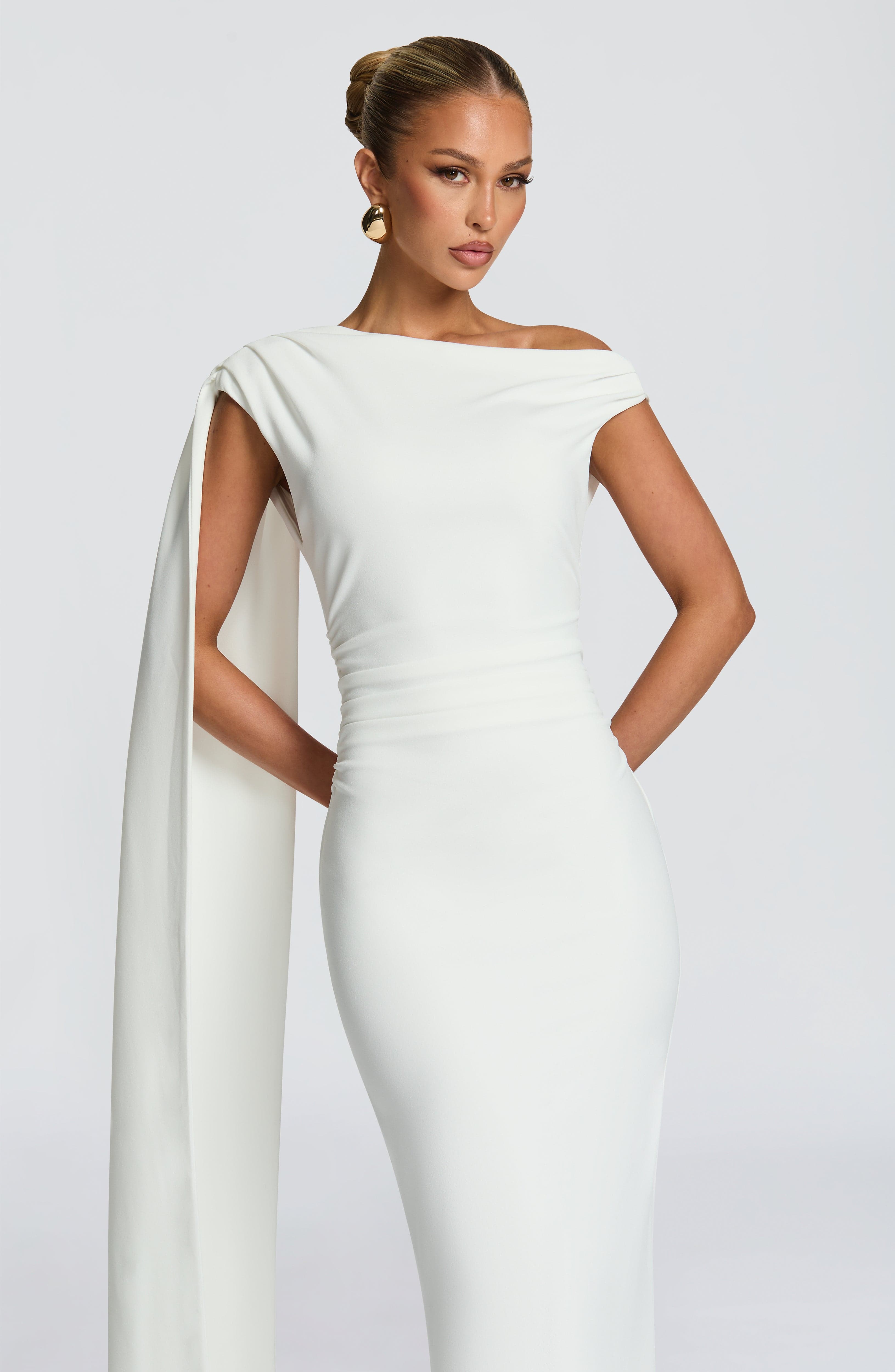 Kylie Maxi Krem Elbise