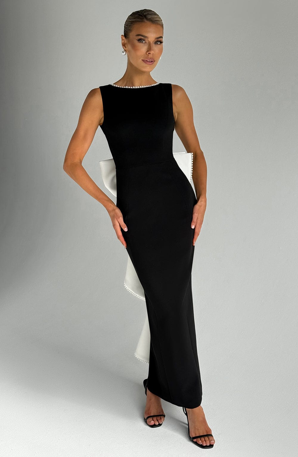 Lana Midaxi Siyah Midi Elbise