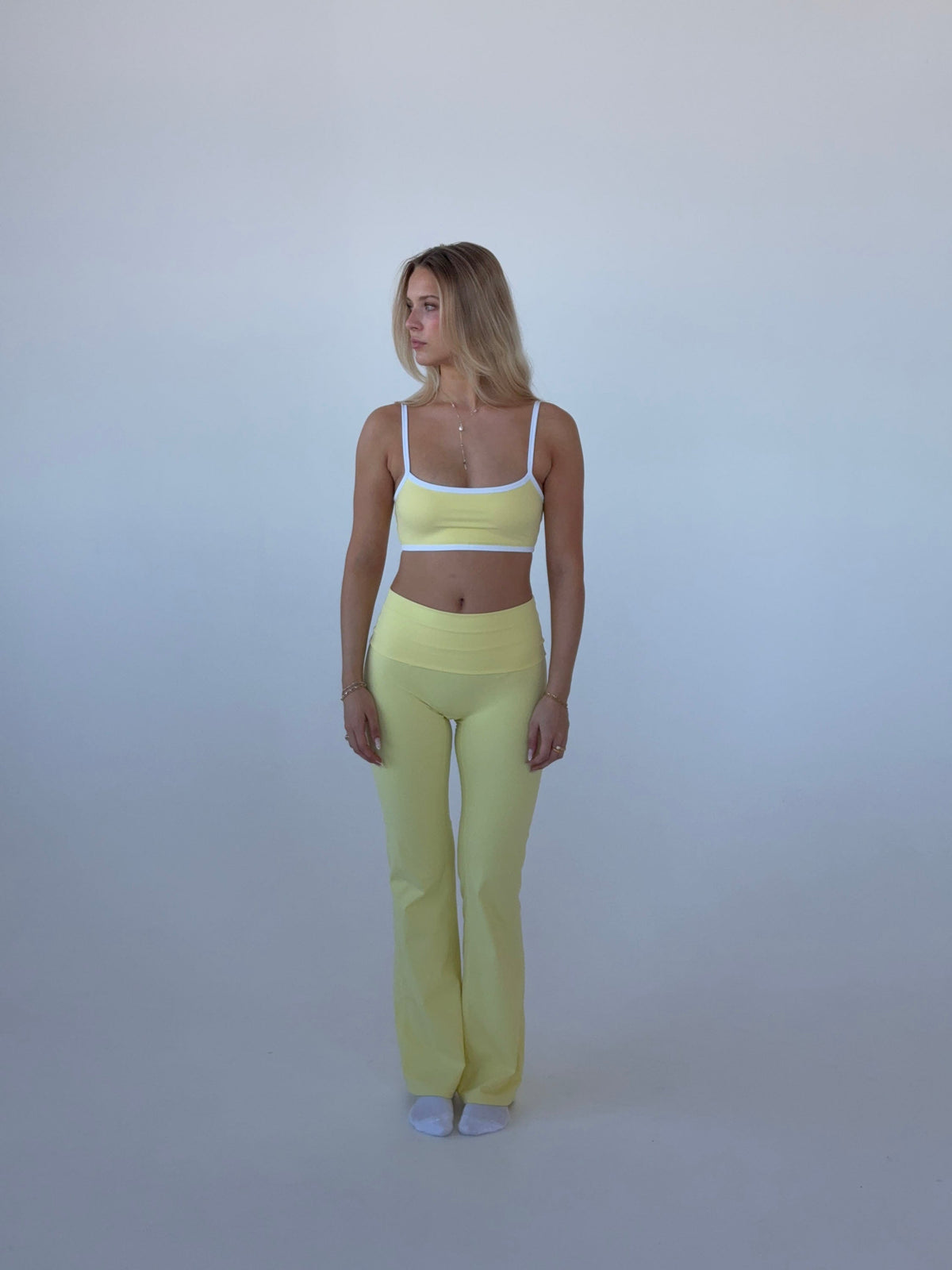 Premium Tereyağı Renk Geniş Paça Pantolon