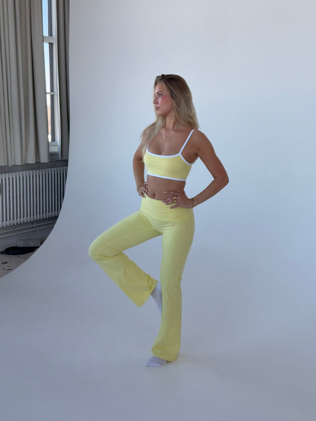 Premium Tereyağı Renk Geniş Paça Pantolon