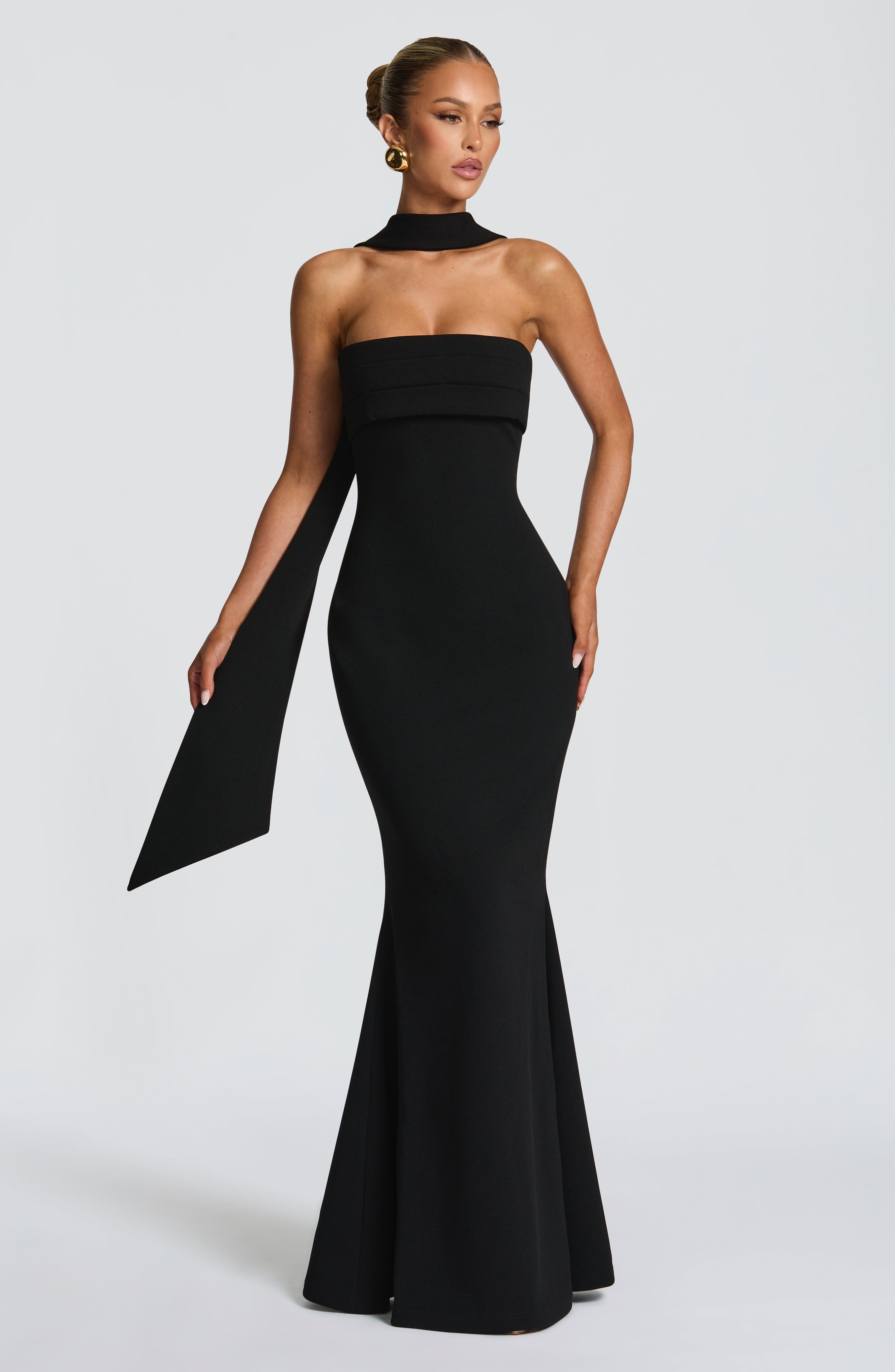 Leura Siyah Maxi Elbise