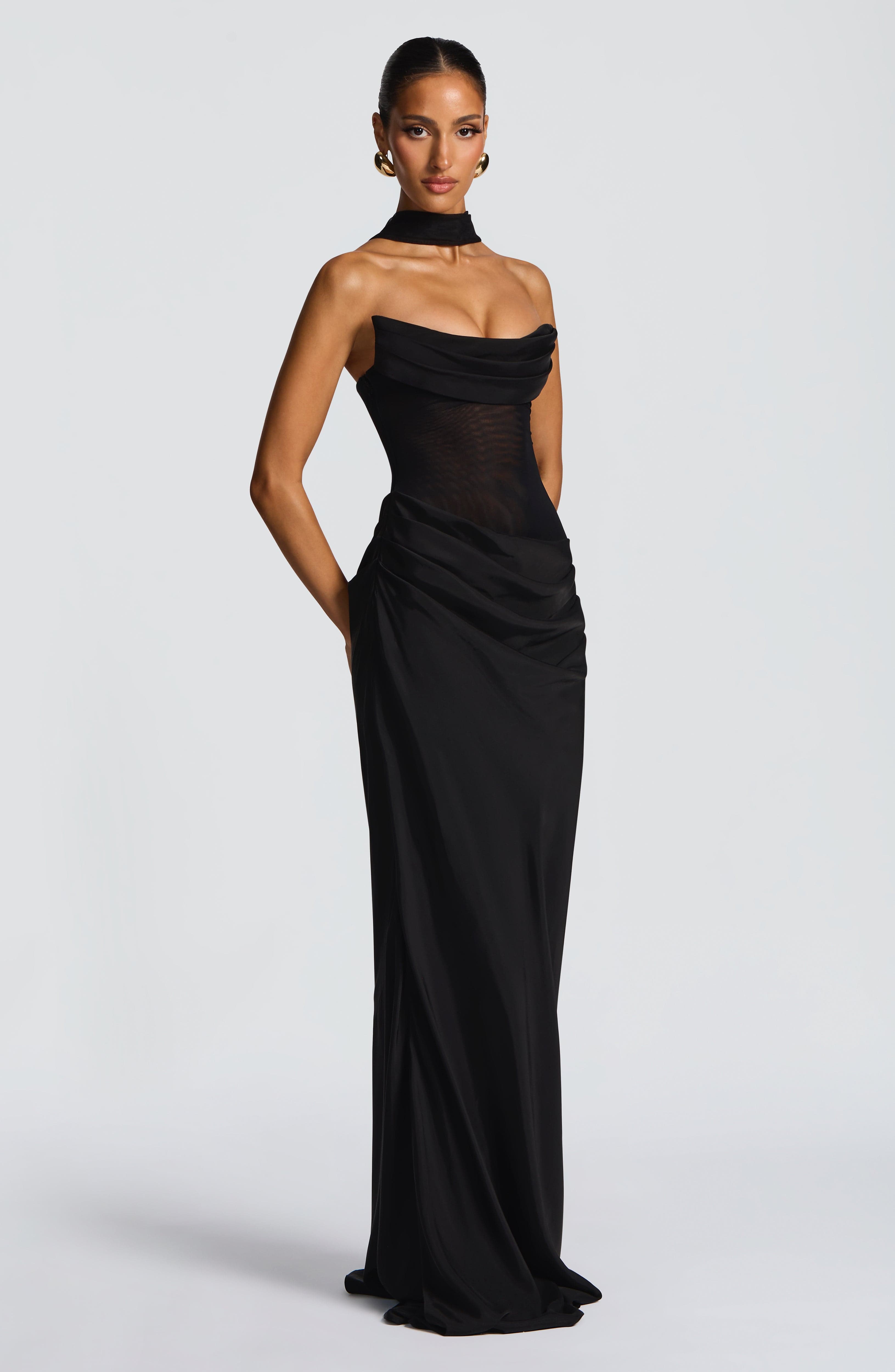 Liora Siyah Maxi Elbise
