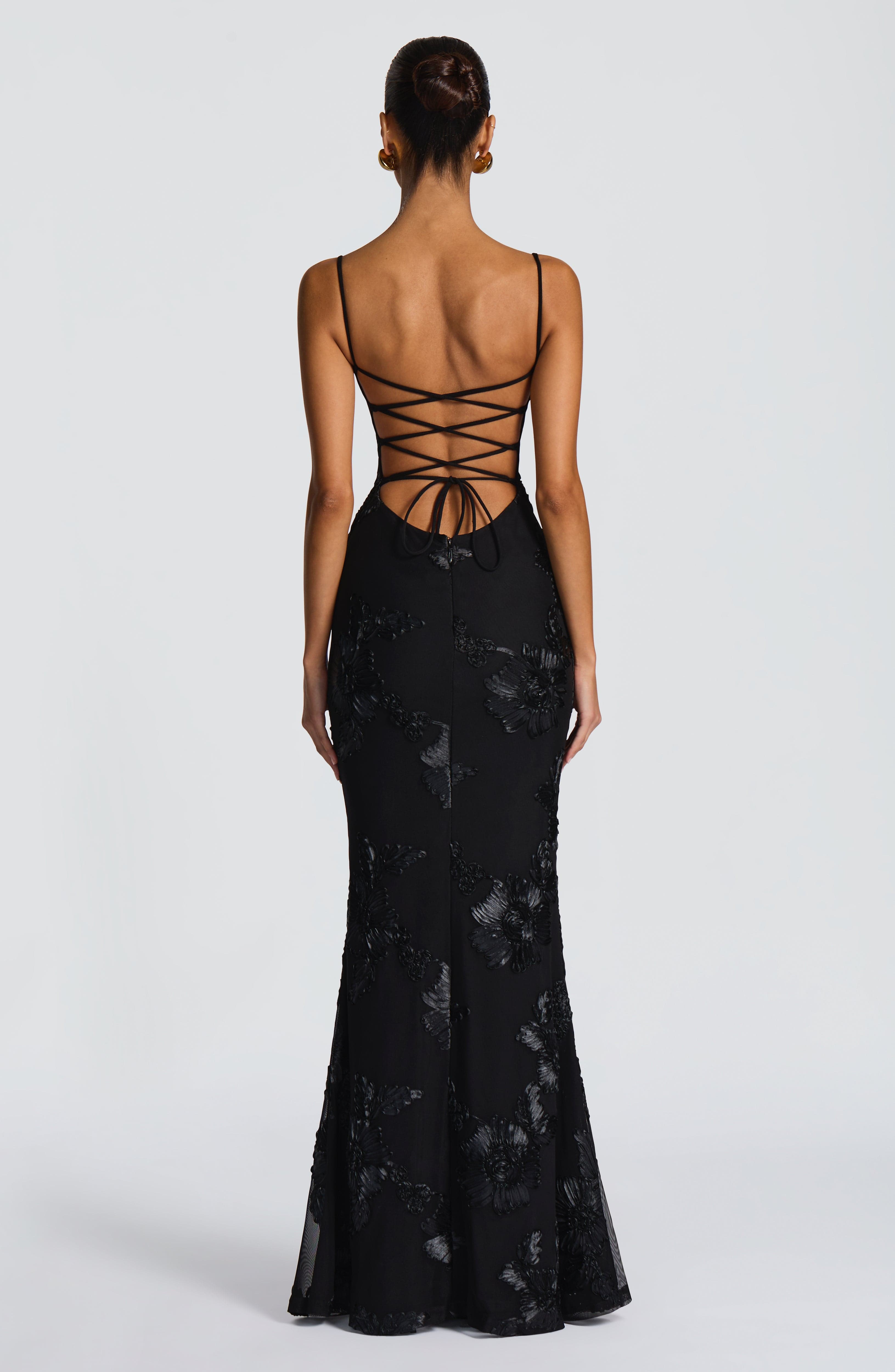 Nefertiti Maxi Siyah Elbise