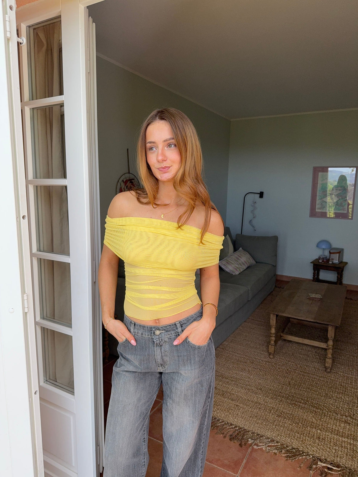 Victoire Düşük Omuzlu File Bluz - Sarı