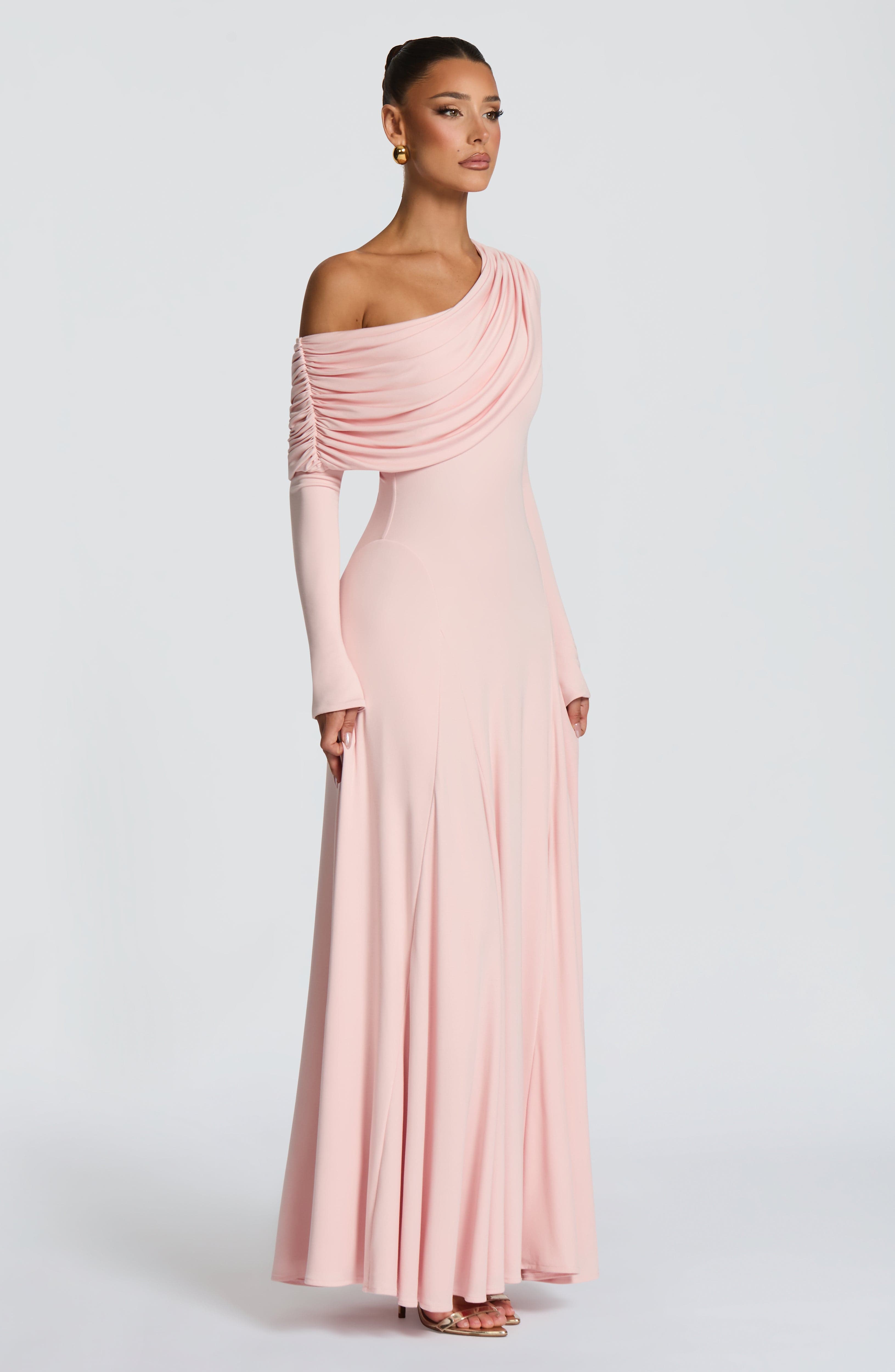 Rafaela Yumuşak Pembe Maxi Elbise