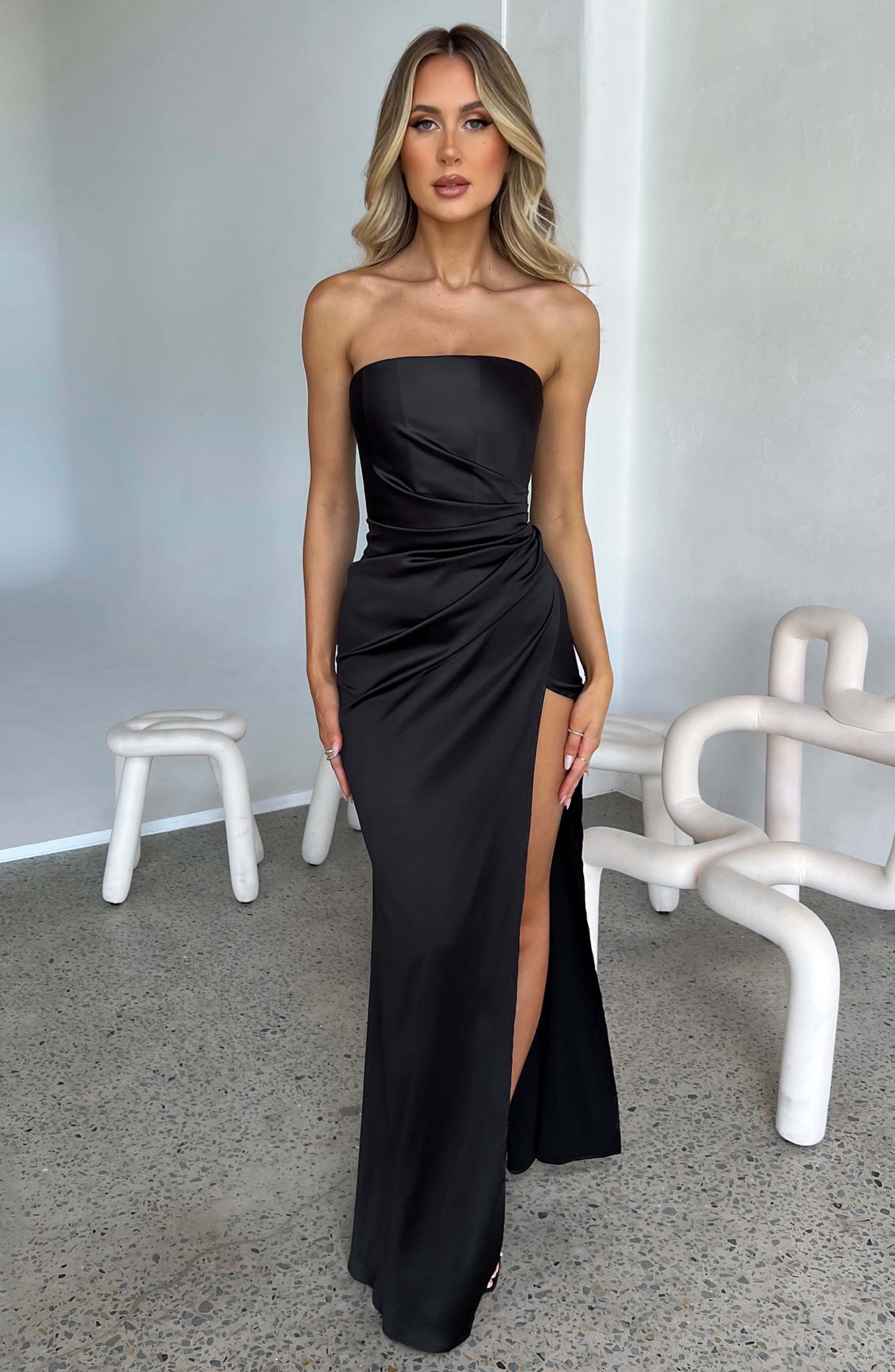 Safiya Siyah Maxi Elbise