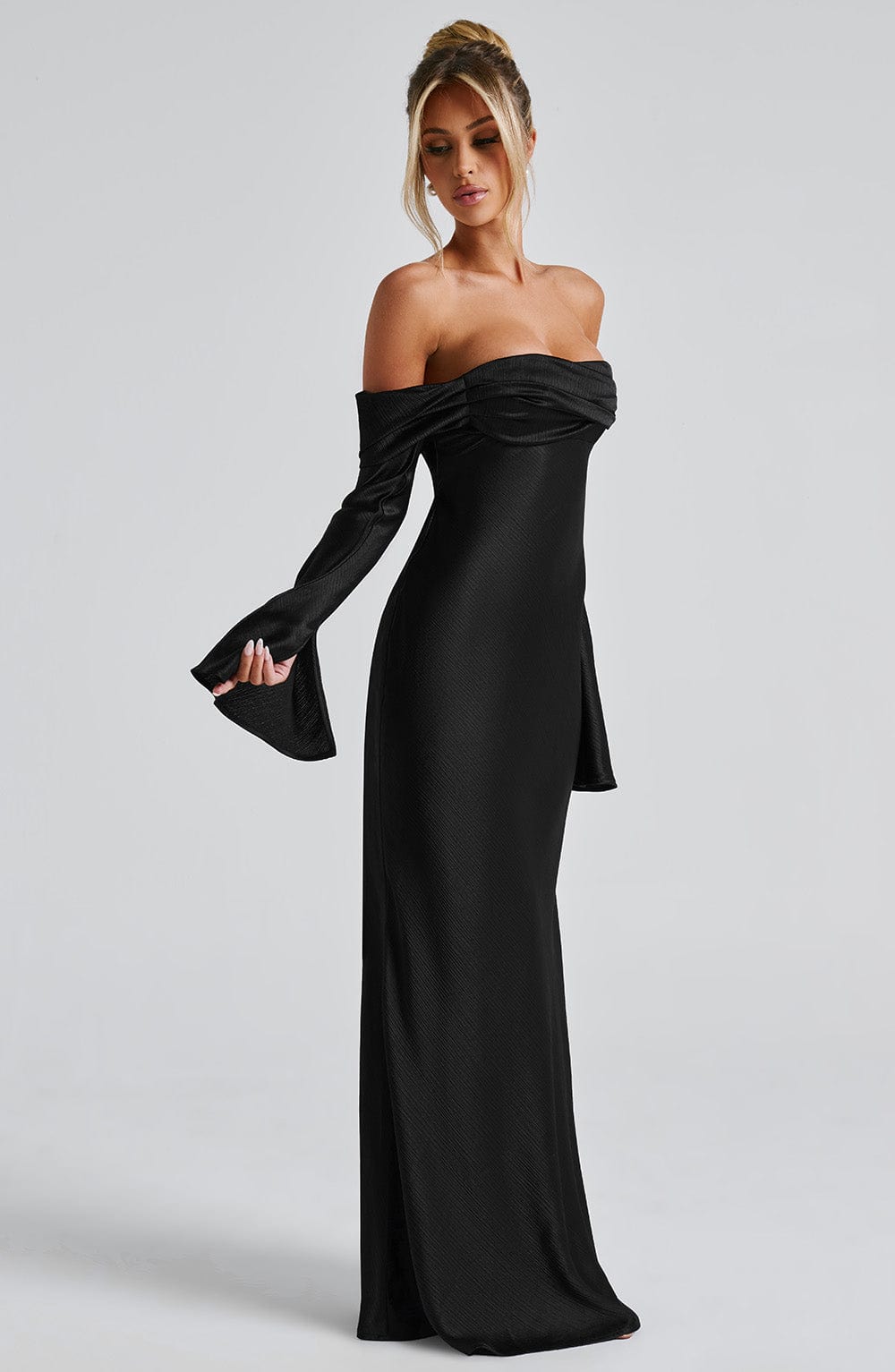 Selene Siyah Maxi Elbise
