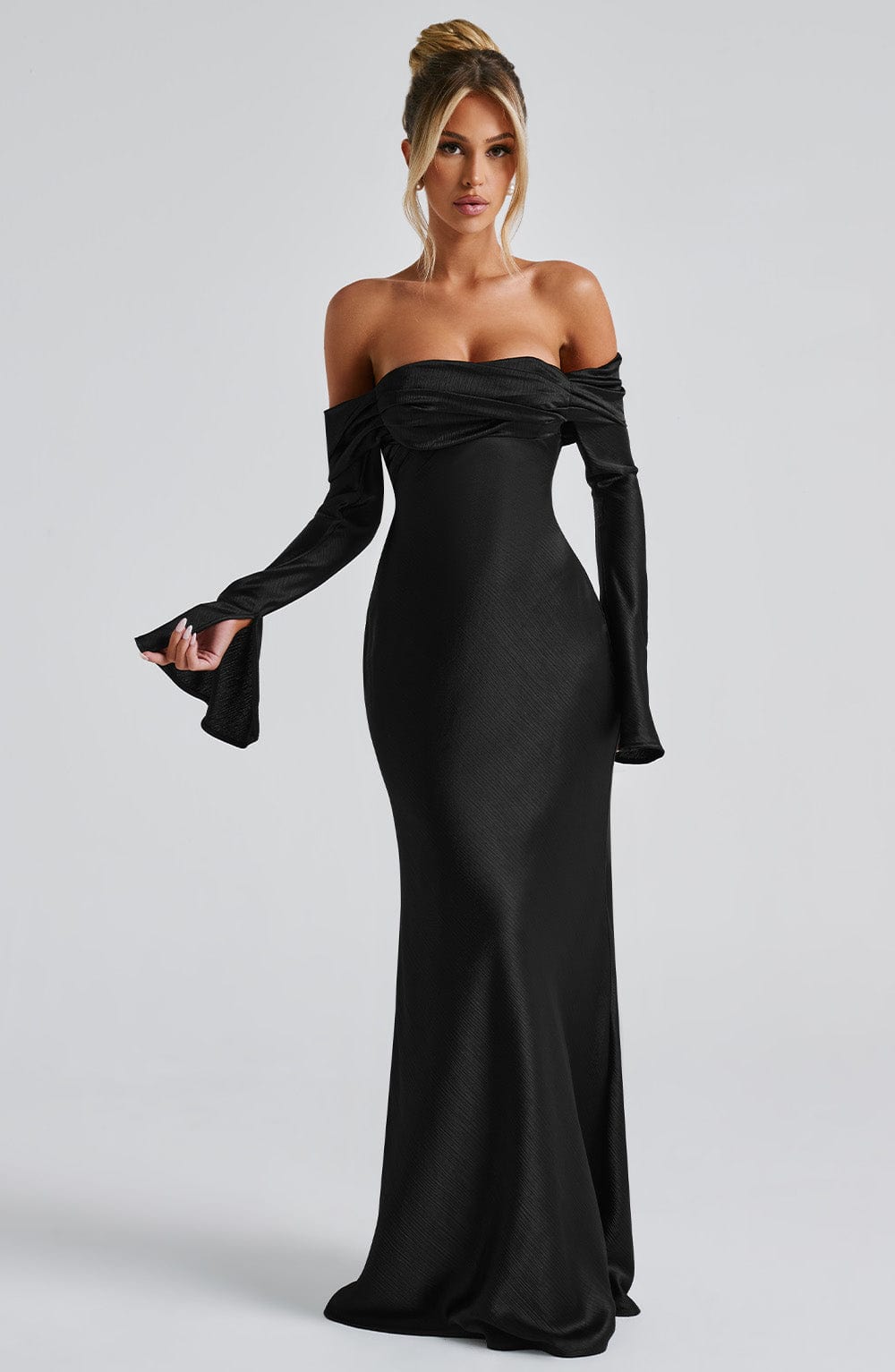 Selene Siyah Maxi Elbise