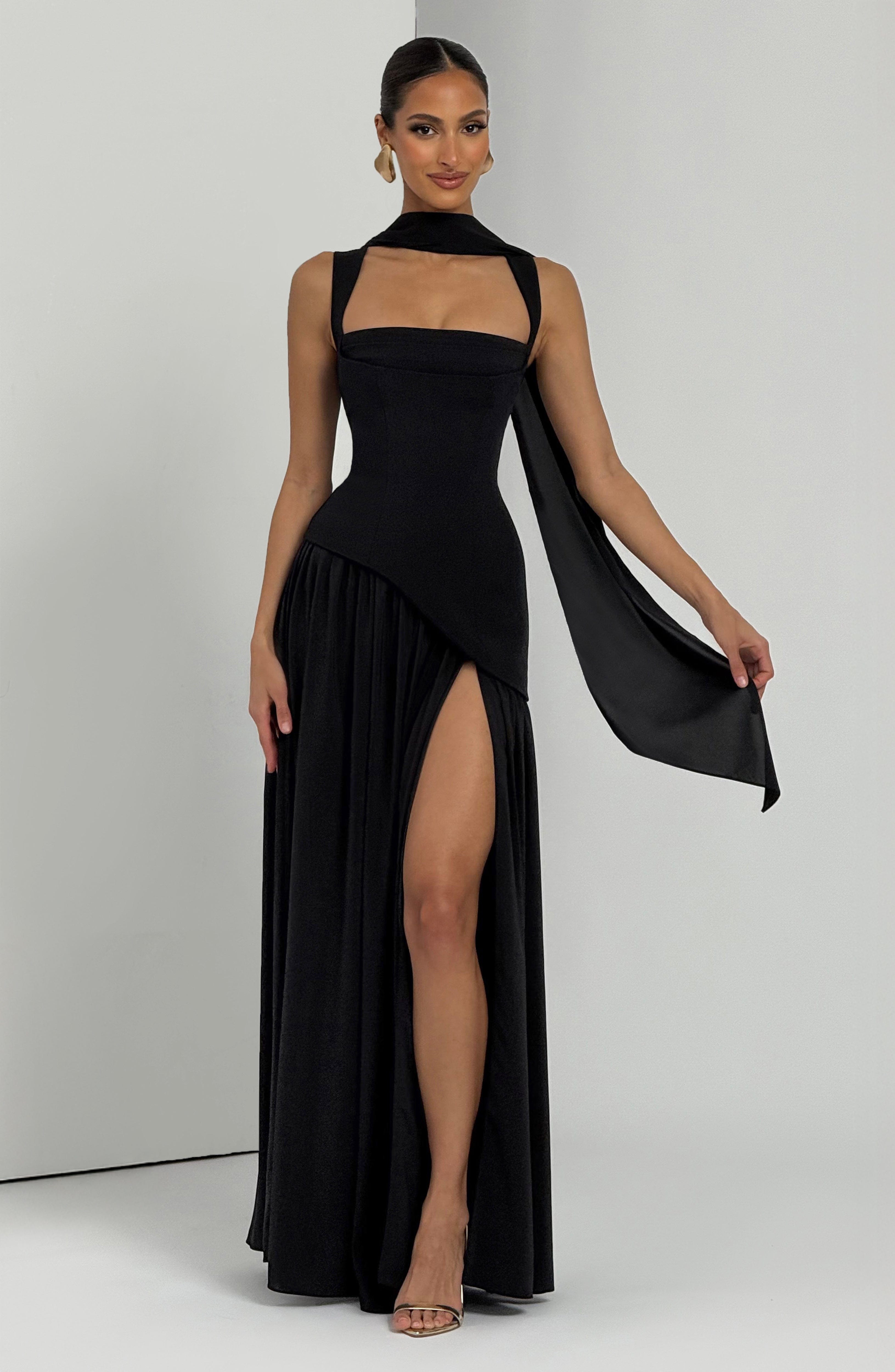 Tullulah Siyah Maxi Elbise
