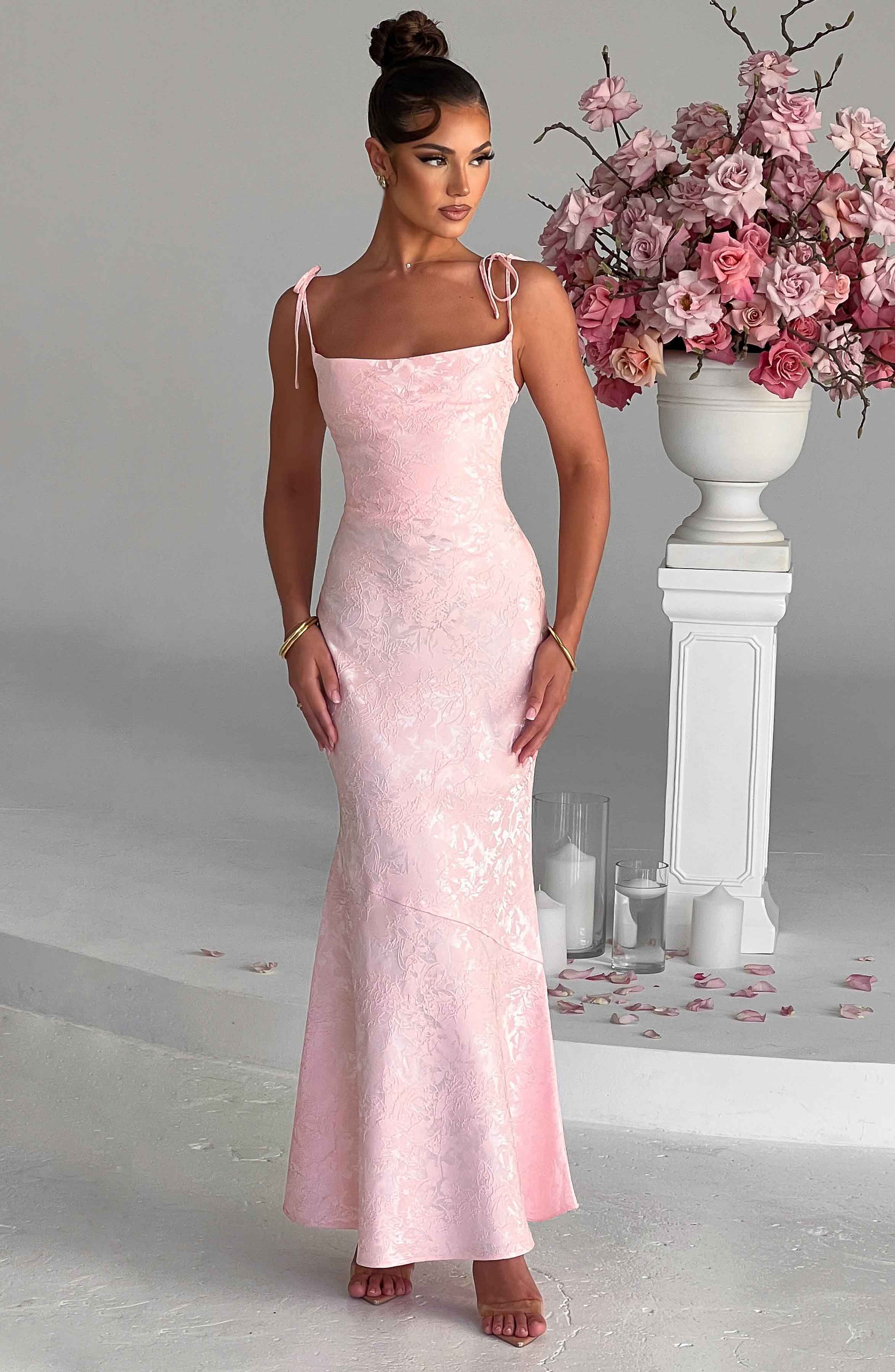 Whitney Pembe Maxi Elbise