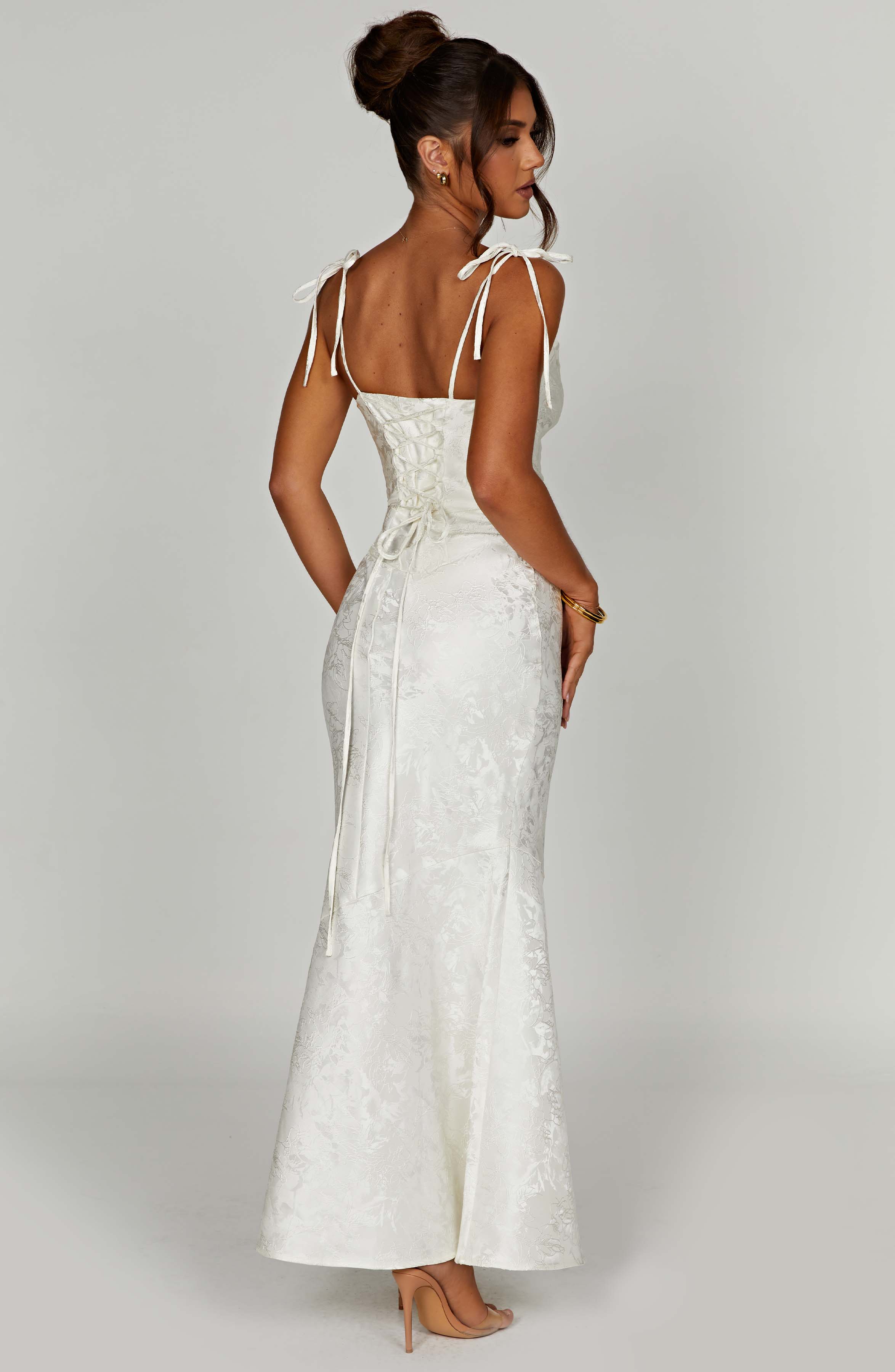 Whitney Maxi Krem Elbise